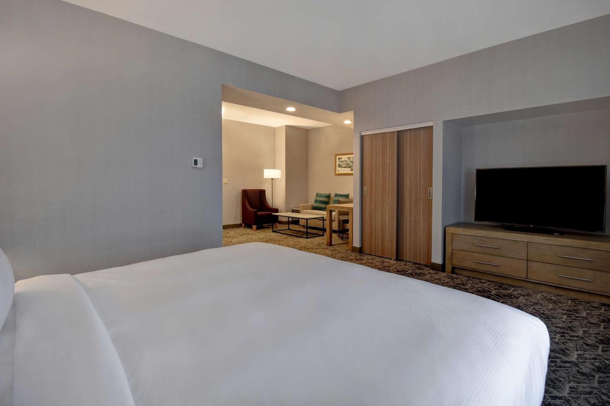 Doubletree By Hilton St. Louis Airport, Mo Hotel Woodson Terrace Ngoại thất bức ảnh