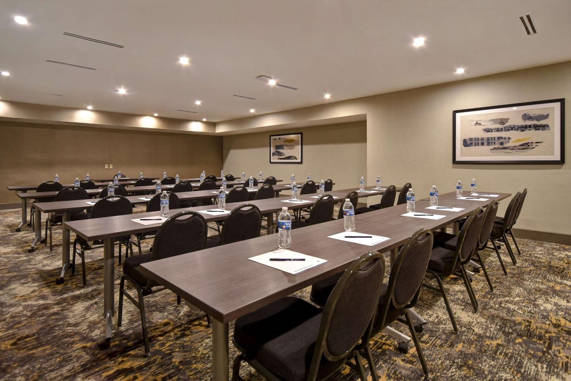 Doubletree By Hilton St. Louis Airport, Mo Hotel Woodson Terrace Ngoại thất bức ảnh